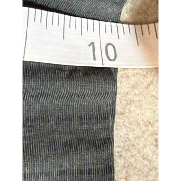 Patagonia Organic Cotton Striped Gray Shorts Men's 40 Flat Front 10" Inseam - Picture 6 of 10